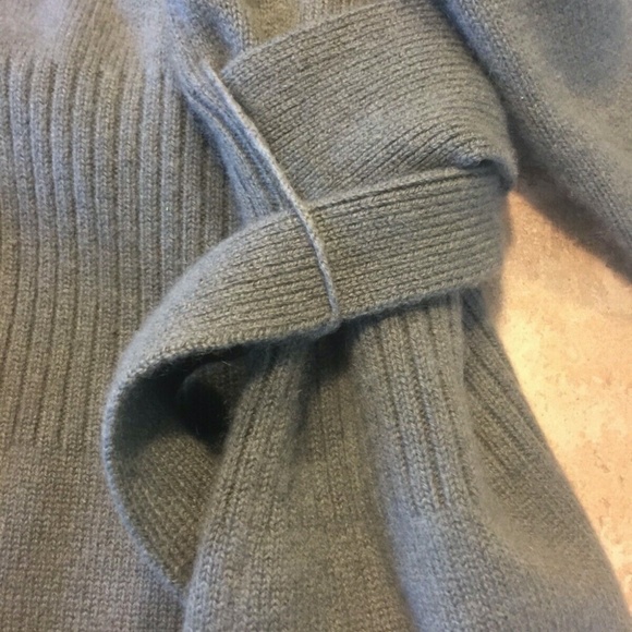 Women's or Girl's Cashmere Tunic - Picture 8 of 9